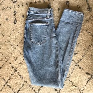 Gap True Skinny High Rise “Mom Jeans”